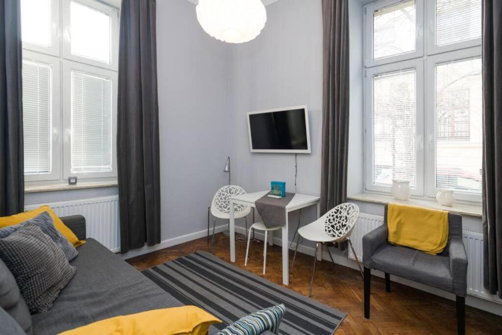 Perfect Place To Stay In Krakow City Center 28M2 W1 외부 사진